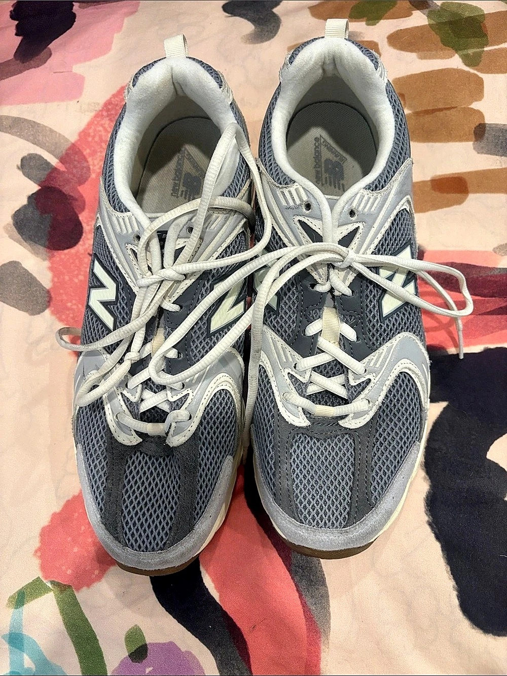 New Balance 530 Gray & White Sneakers